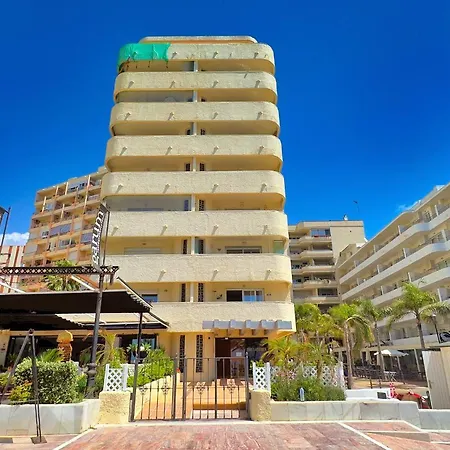 Ed. Larycorte 2d. Exclusive Sea Front In Center. *
