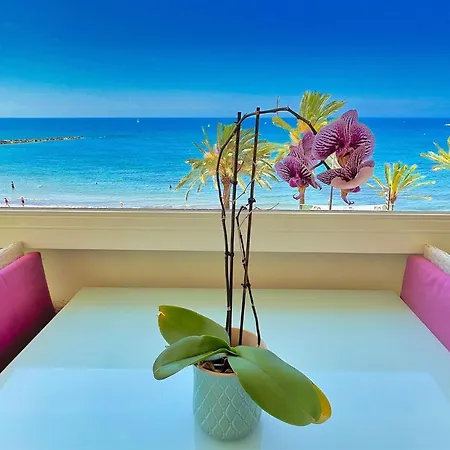 Apartment Ed. Larycorte 2d. Exclusive Sea Front In Center. Marbella