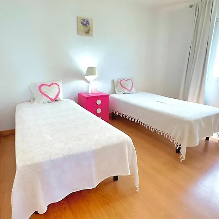 Ed. Larycorte 2d. Exclusive Sea Front In Center. Apartment *